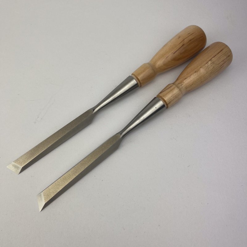 Friday Finds Lie-Nielsen - Pair of 1/2'' Skew Chisels [Preowned, Unused, SOLD]